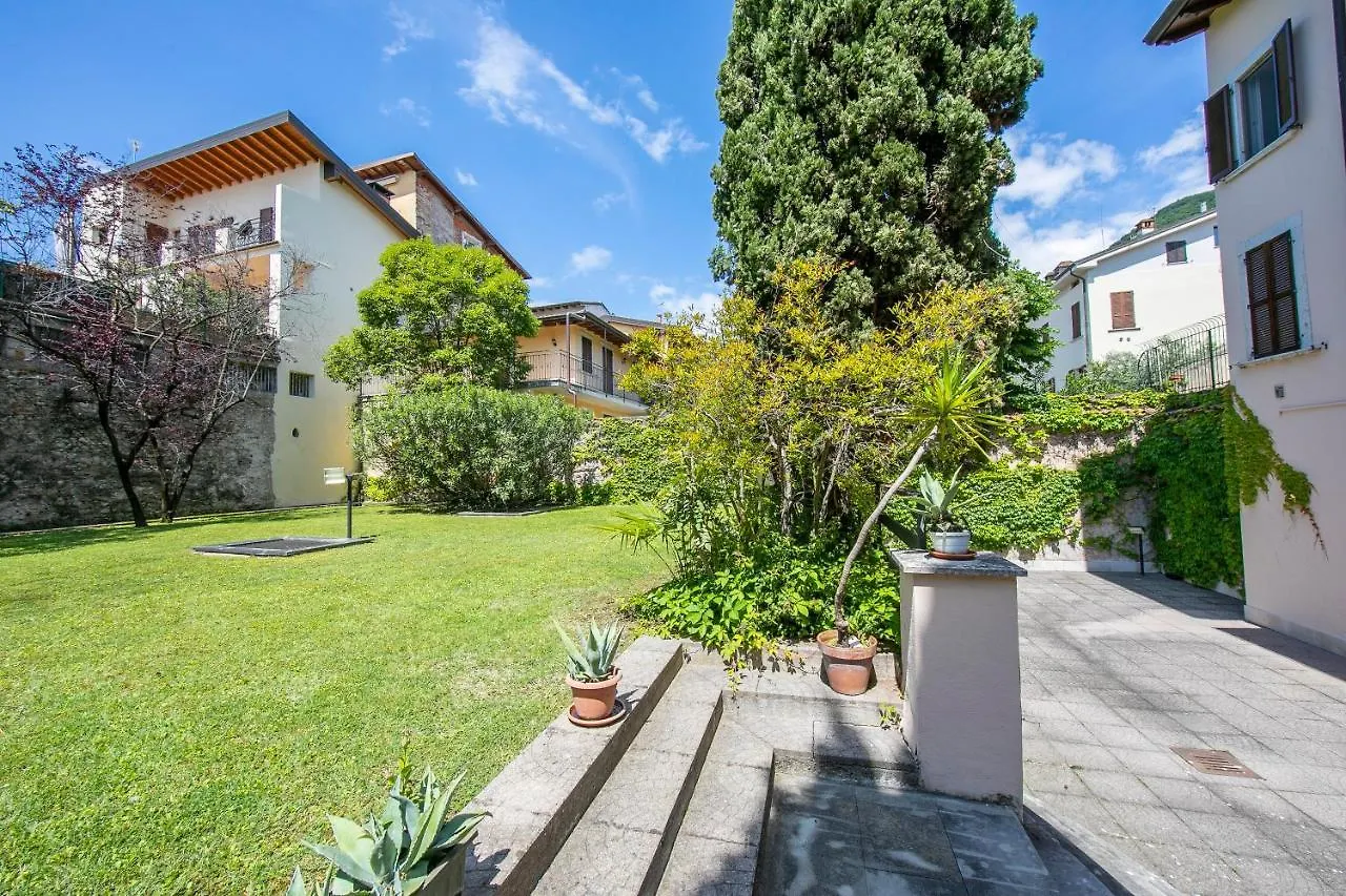 Berny 100M From Lake & Private Parking - Happy Rentals Salò İtalya