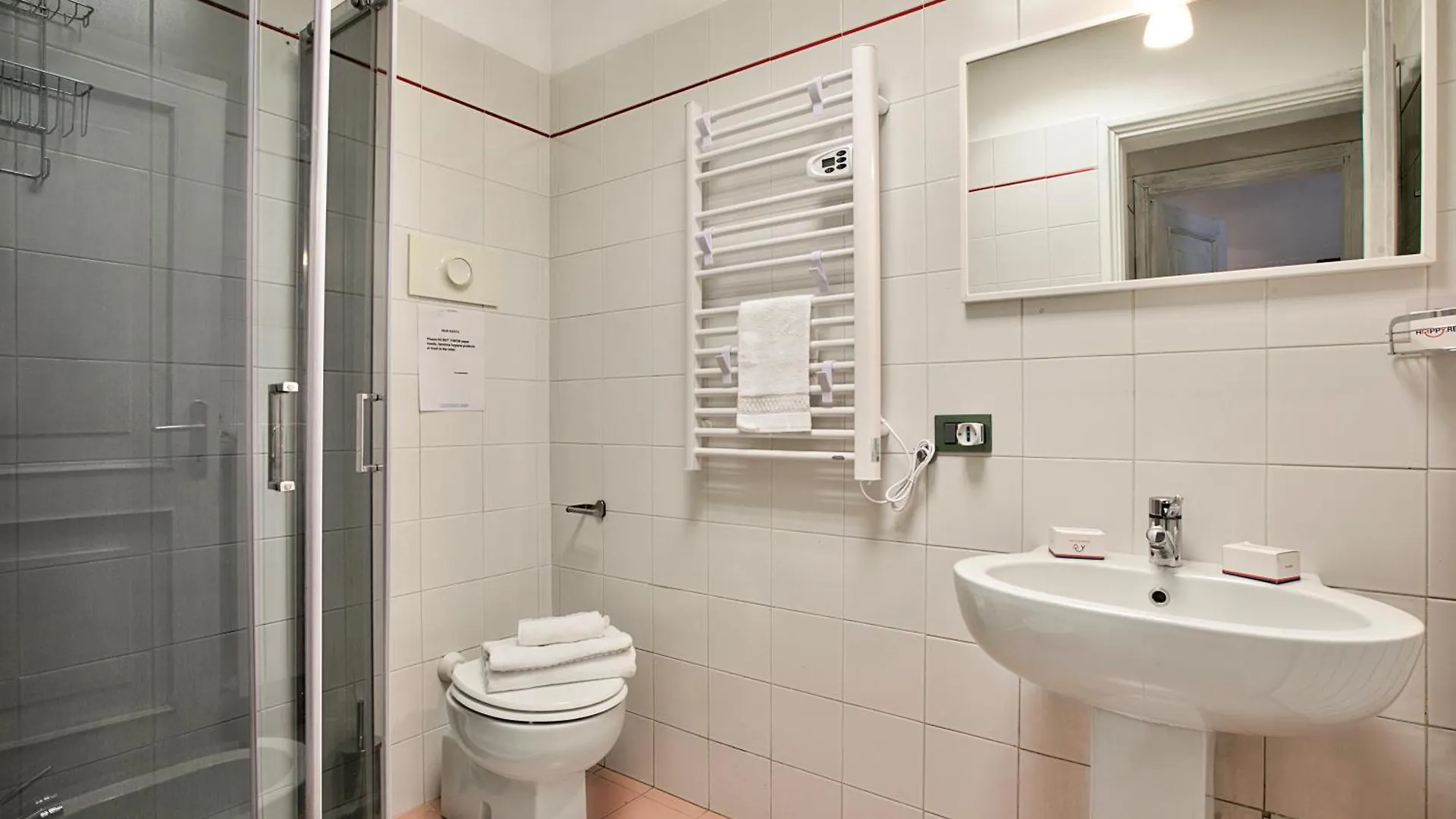Berny 100M From Lake & Private Parking - Happy Rentals Salò 0*,