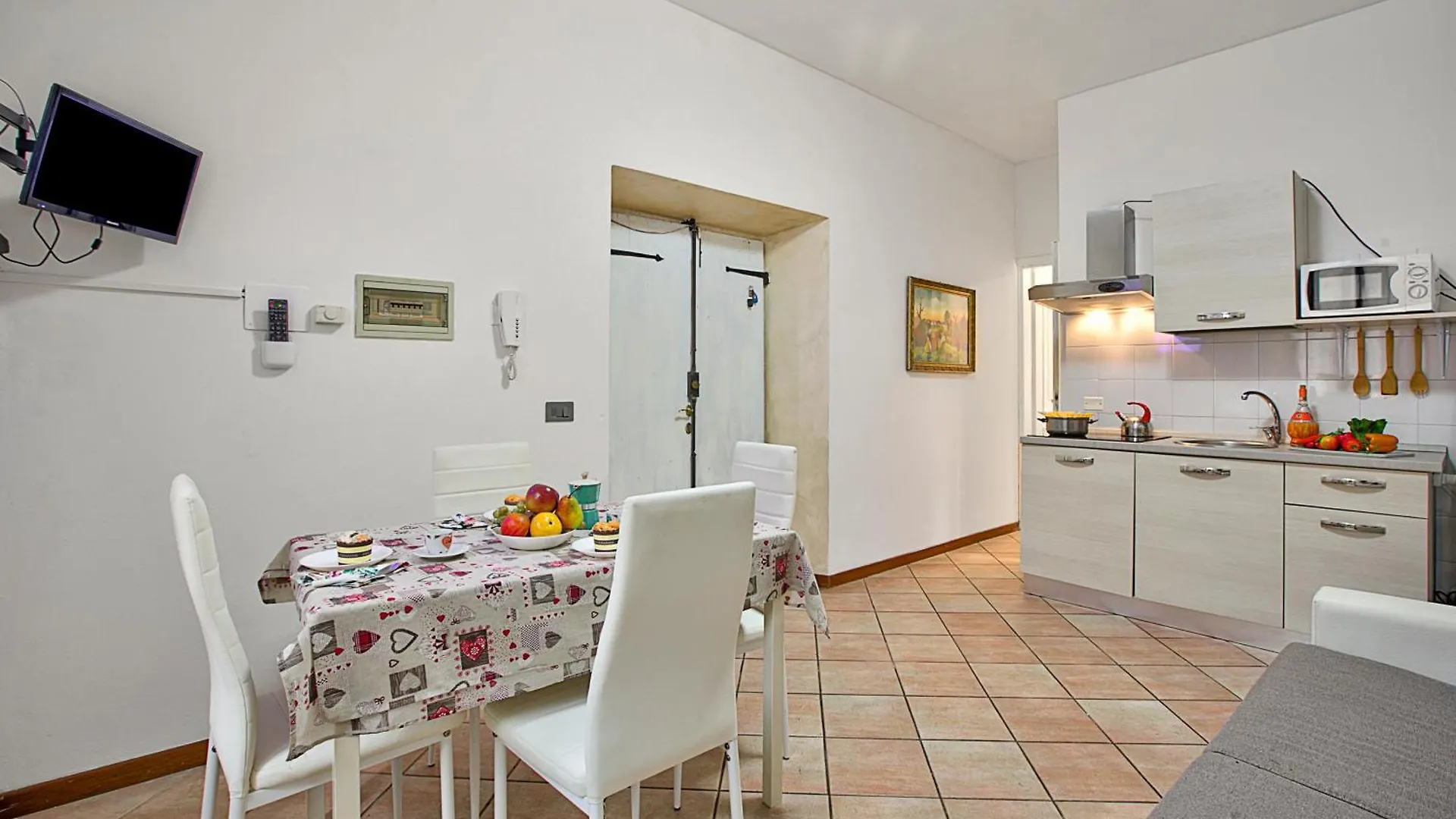 Daire Berny 100M From Lake & Private Parking - Happy Rentals Salò